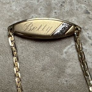 Bracelet For Betty